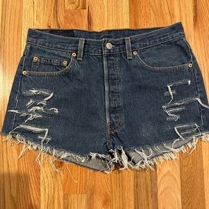 Levi’s 501 shirts size 33